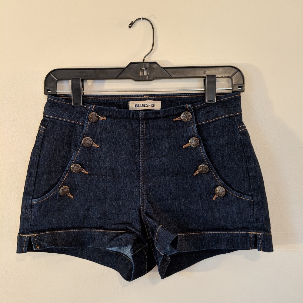 High waited Jean shorts